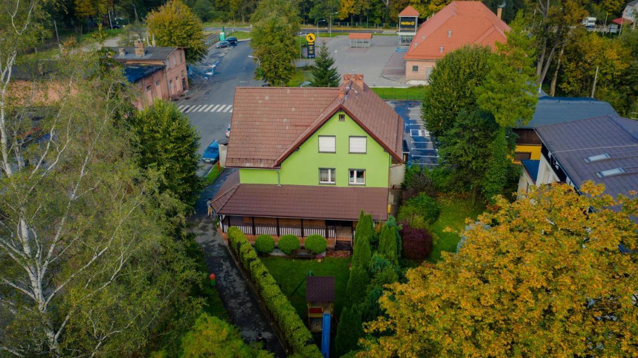 Dom Do Wynajecia Lena Villa Kowary Buitenkant foto