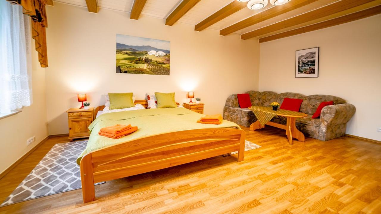 Dom Do Wynajecia Lena Villa Kowary Buitenkant foto